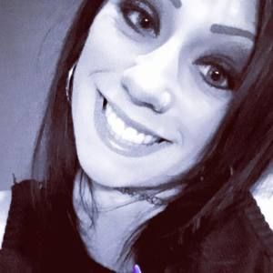 Meet your Posher, Hillary